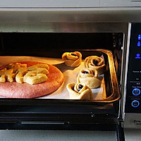蓝莓果酱面包#美的FUN烤箱，焙有FUN儿#的做法图解6