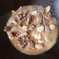 家常菜【芋子闷鸭肉】的做法图解9