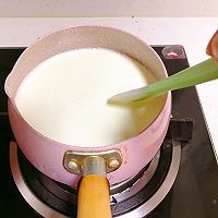 脆皮炸鲜奶&椰蓉小方的做法图解3