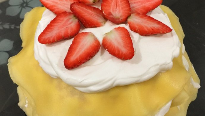 草莓千层蛋糕，