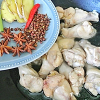 #巨下饭的家常菜#卤鸡腿的做法图解3