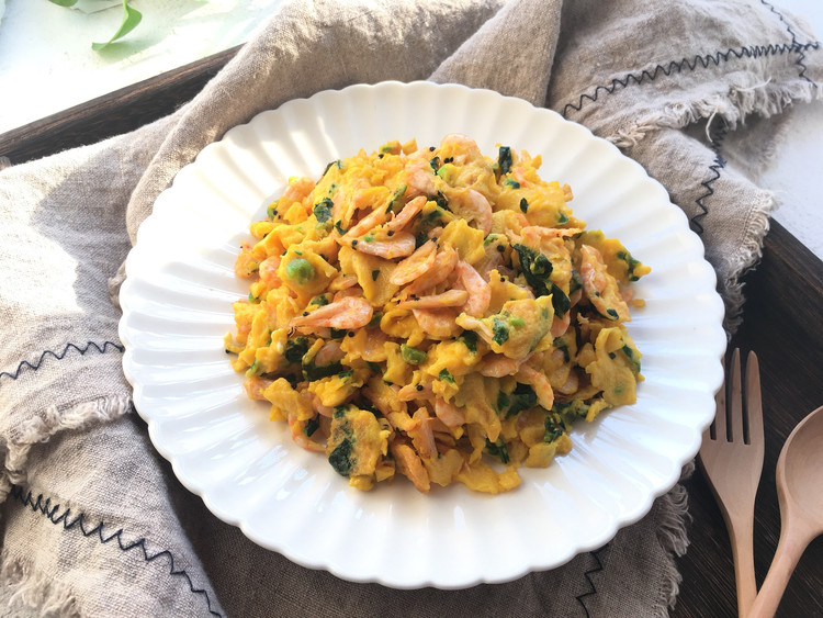 磷虾菠菜煎蛋的做法