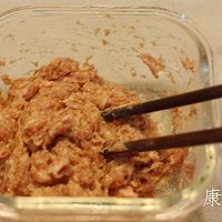 蒸玉米肉饼的做法图解4