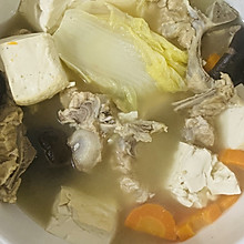 胡萝卜豆腐排骨汤