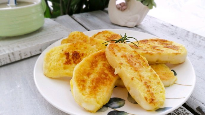 椰香鸡蛋馒头片