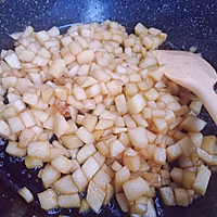 #皇后红玫瑰花式做法#苹果肉桂面包卷的做法图解5