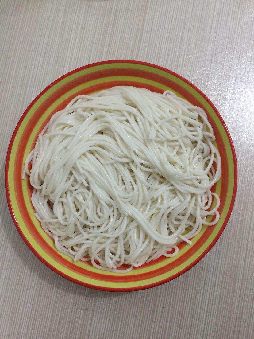 干炒意粉的做法图解3
