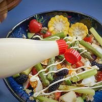 #321沙拉日#黄金馒头藜麦果蔬蛋沙拉的做法图解7