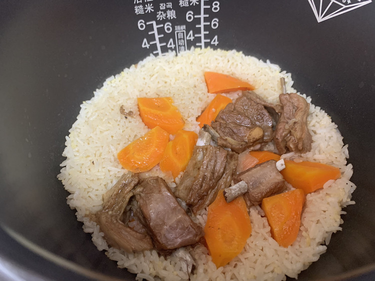 羊肉手抓饭的做法