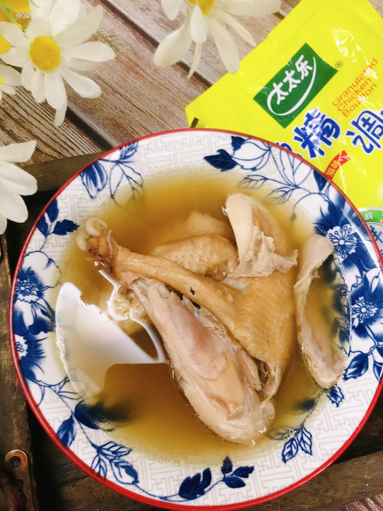 土茯苓炖老鸡的做法