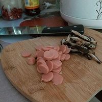 香菇火腿鸡蛋羹的做法图解1