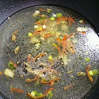 黄花菜胡辣汤的做法图解6