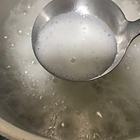 鸽子蛋姜薯薏米甜汤的做法图解7