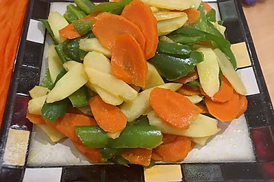 素食养生纪__青椒胡萝卜炒山药