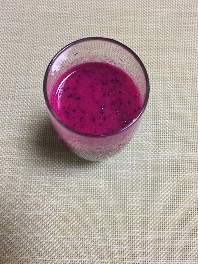 蓝莓火龙果汁儿～的做法