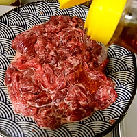 四川香辣水煮牛肉-在家做出饭店的味道#蔚爱边吃边旅行#的做法图解9