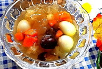 木瓜银耳鹌鹑蛋糖水的做法