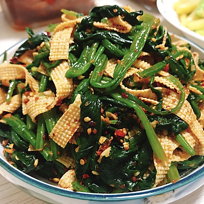 来自星星的美食--凉拌菠菜干豆腐