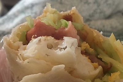 培根鸡蛋卷饼