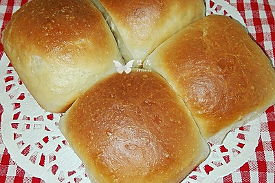 超软椰浆红豆面包
