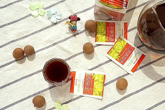 补血红枣桂圆红茶的做法