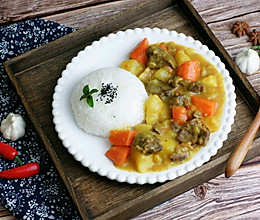 #钟于经典传统味#咖喱牛肉炖土豆的做法