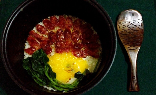 广式腊肠煲仔饭（超美味，电饭锅版）