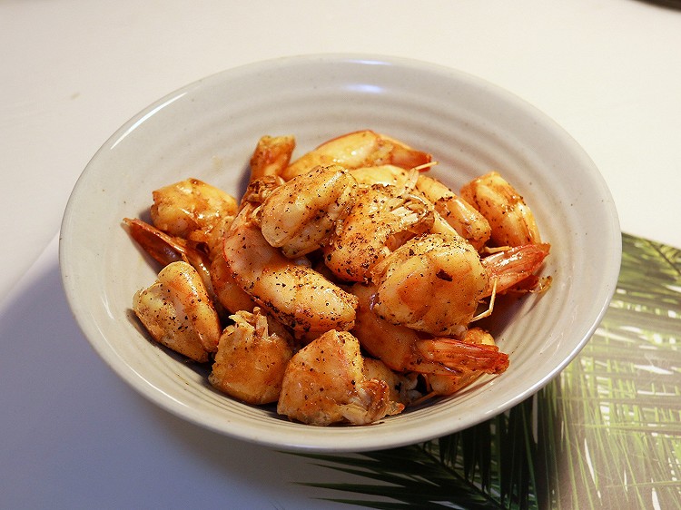 健康低卡家常菜——黑胡椒炒虾的做法