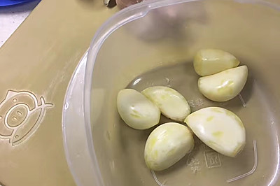 轻松脱蒜衣