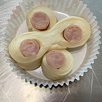 #一口新年味，全家享佳味#肠仔芝士包的做法图解12