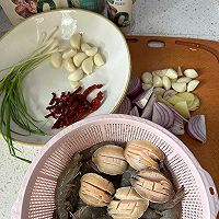 #夏日鲜味轻享健康#蒜香海鲜一锅焖  鲜香美味下饭神器的做法图解1