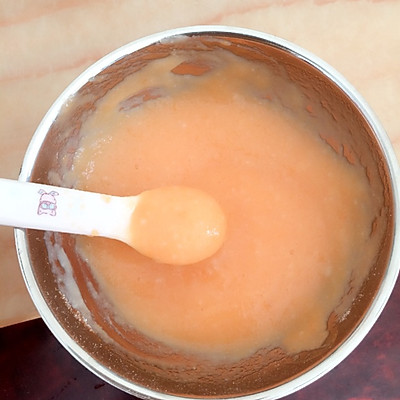 胡萝卜米糊（4-7个月宝宝）