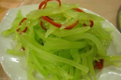 生拌莴笋丝