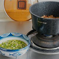 嫩牛肉剪刀面的做法图解8