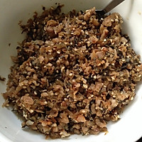 家常点心—梅菜肉馅糯米团子的做法图解2