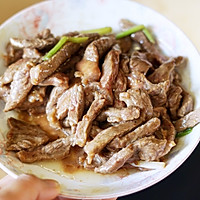 吃肉肉长个子～洋葱炒牛柳的做法图解9