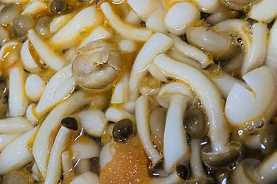 番茄菌菇鸡肉汤