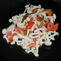 低脂低卡‼️番茄海鲜菇汤的做法图解6