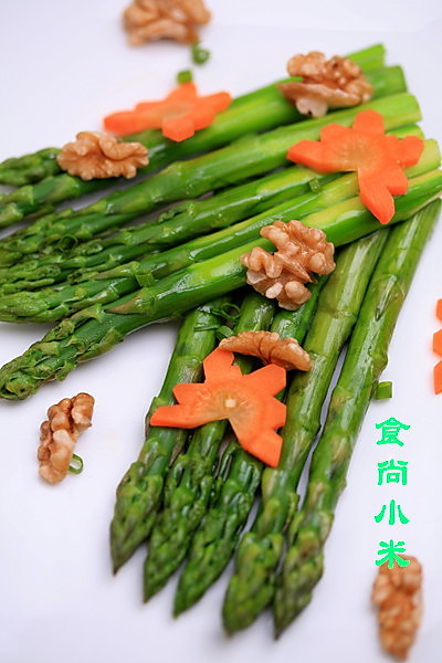 芦笋核桃甘笋