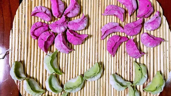 彩色水饺