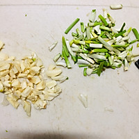 玉米豌豆虾仁 清淡又下饭 直接做蒸蛋臊子也好吃的做法图解2