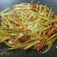 蒜香芸豆酱油肉的做法图解5