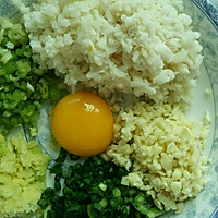 红烧狮子头的做法图解1