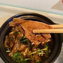 砂锅子姜啤酒鸭
