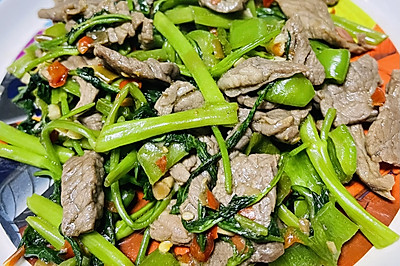 空心菜炒黄牛肉