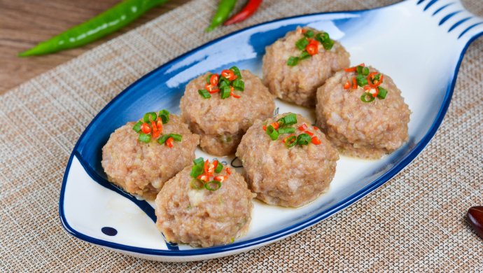 蒸荸荠肉丸