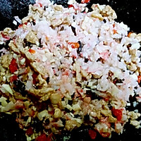 【蔓德拉的厨房】南极磷虾鸡粒炒饭的做法图解5