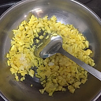 菠萝果酱的做法图解1