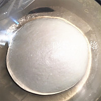 豆沙卷面包的做法图解2