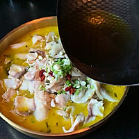 #寻味外婆乡 香满中秋宴#家庭金汤花椒酸菜鱼的做法图解9